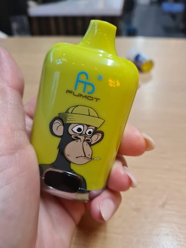 Jednorazówka Fumot Digital Box 12K